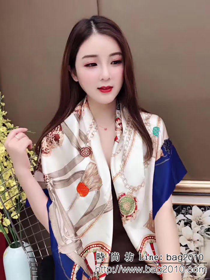 HERMES愛馬仕經典款 2018專櫃新品真絲緞面燙金大方巾 LLWJ7705